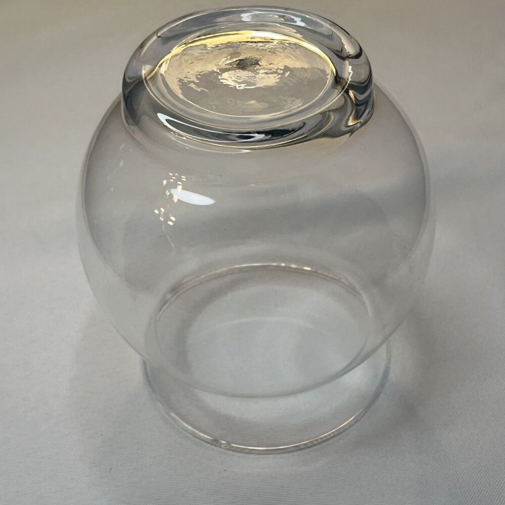 Clear Glass Bowl Vase - Picture 4 of 5